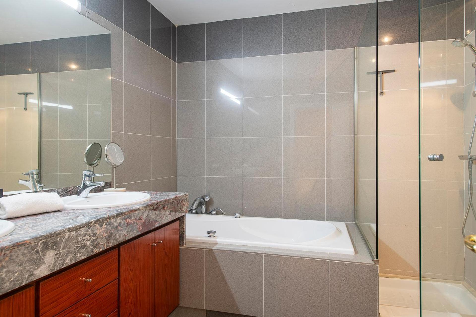 Sleep & Stay Luxury Top Floor Apt With Terrace Girona Zewnętrze zdjęcie