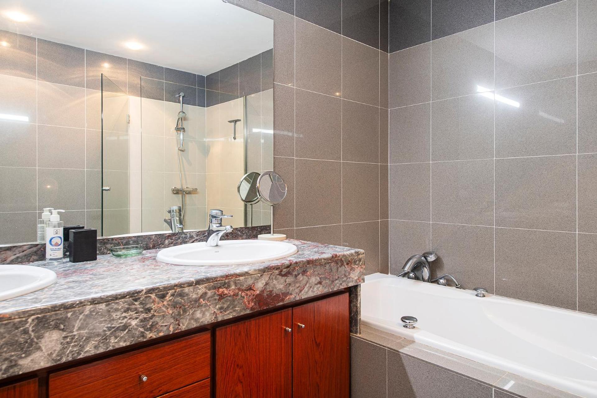 Sleep & Stay Luxury Top Floor Apt With Terrace Girona Zewnętrze zdjęcie